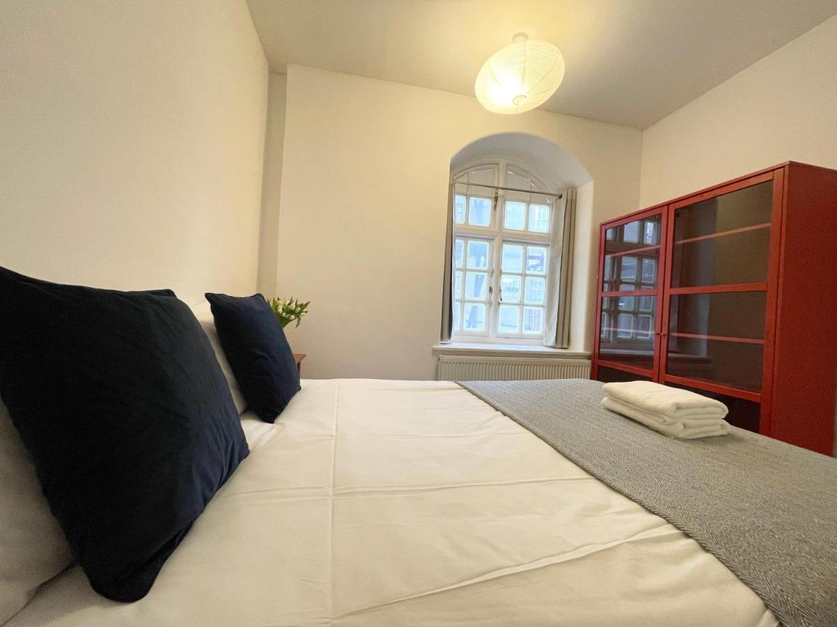 Westminster Apartment Near River Thames 런던 외부 사진