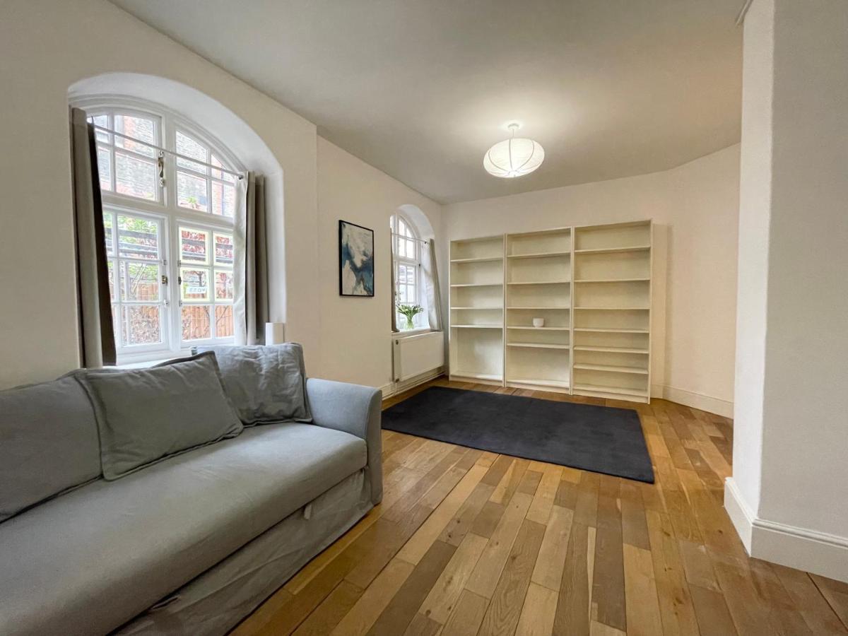 Westminster Apartment Near River Thames 런던 외부 사진